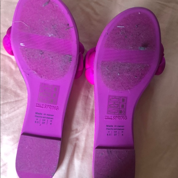 Spring shoes - Picture 2 of 4